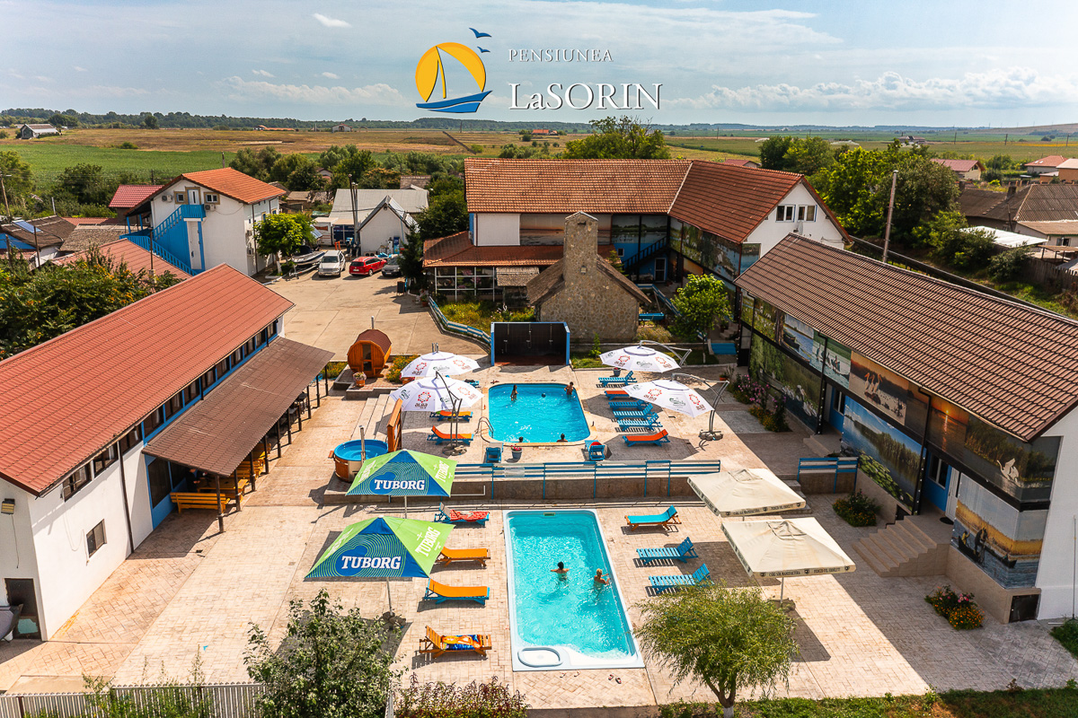 pensiunea-la-sorin-cazare-murighiol_piscina_.0276