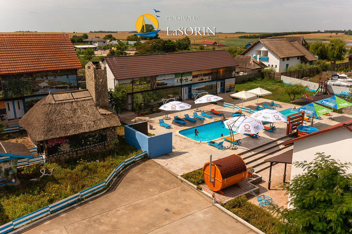 pensiunea-la-sorin-cazare-murighiol_piscina_.0284
