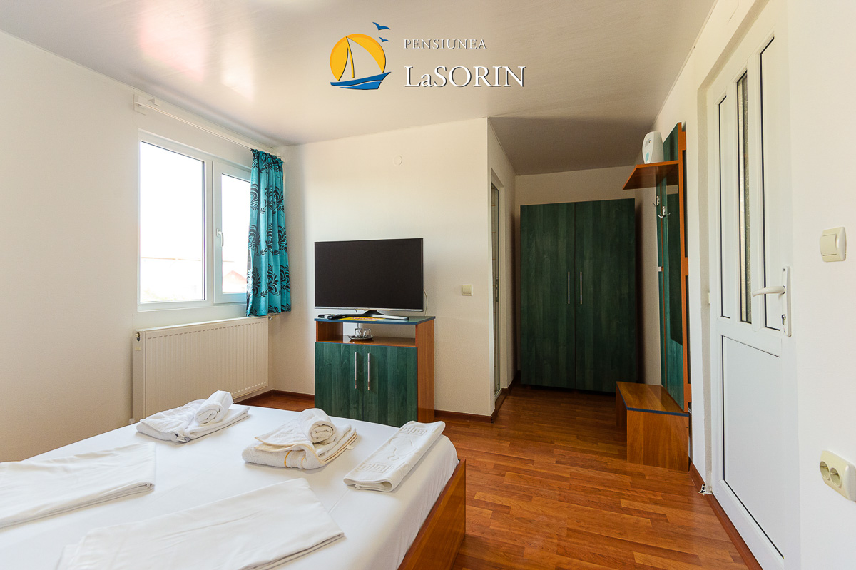 pensiunea-la-sorin-cazare-murighiol_piscina_.0316